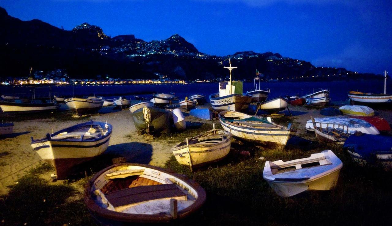 Taormina Holidays Giardini Naxos Exteriér fotografie